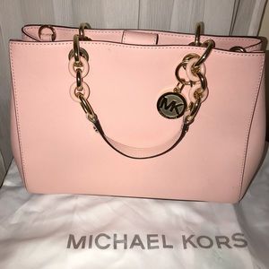Michael Kors 👛🌸💕 - Handbag/Crossbody Bag